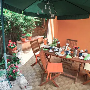 https://le-terrazze-delletna-appartments.sicilyhotelsitaly.net